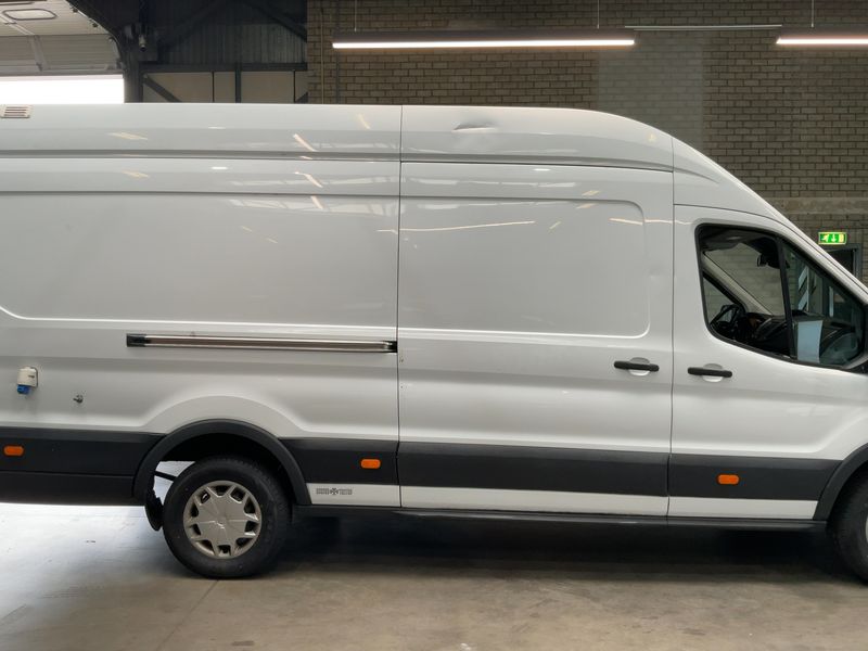 Ford Transit 2.0 TDCi 350 L4 Trend 2019 – снимка 10
