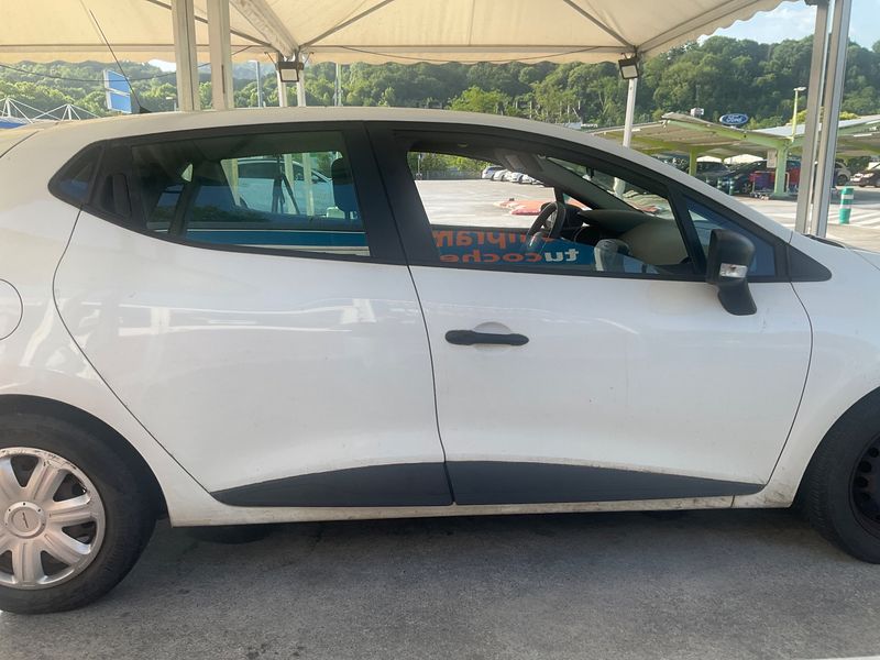 Renault Clio 1.5 dCi Business 2015 – снимка 10