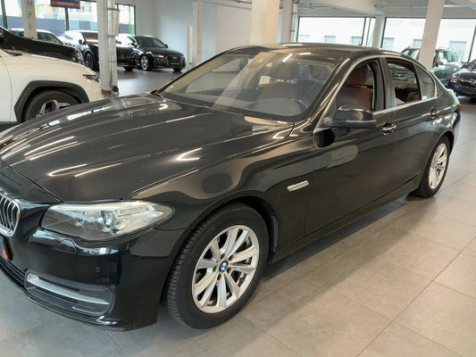 BMW 5er 530d xDrive 2015 – снимка 2