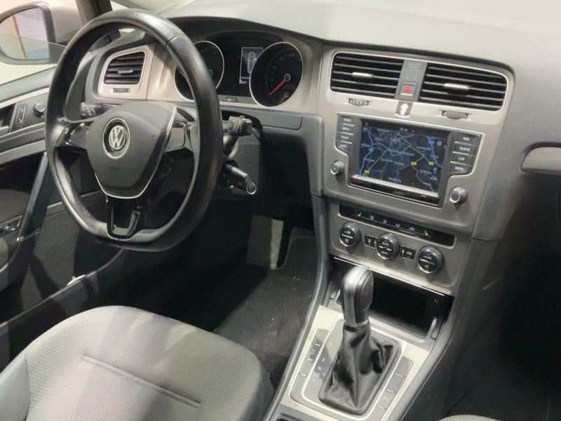 Volkswagen Golf VII 1.6 TDI Comfortline BlueMotion Tech 2015 – снимка 18