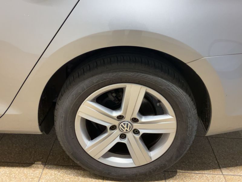 Volkswagen Golf VII 1.6 TDI Comfortline BlueMotion Tech 2015 – снимка 5