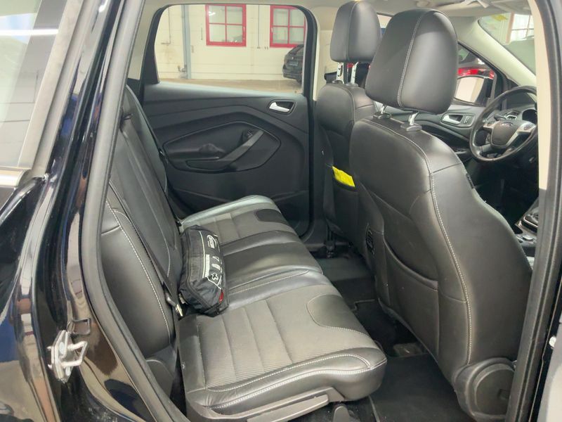 Ford Kuga 2.0 TDCi Titanium 2016 – снимка 20