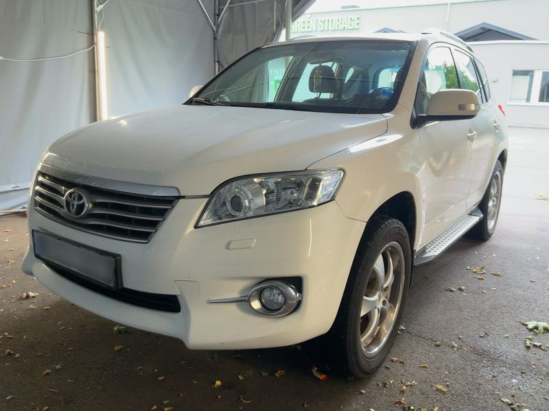 Toyota RAV 4 2.0 Sol 2010 – снимка 1