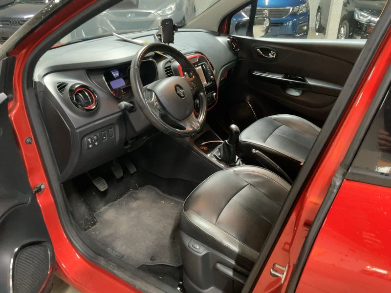 Renault Captur 1.5 dCi Limited 2016 – снимка 16