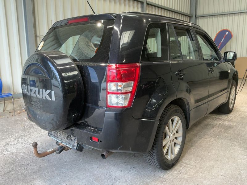 Suzuki Grand Vitara 2.0 Comfort 2008 – снимка 8