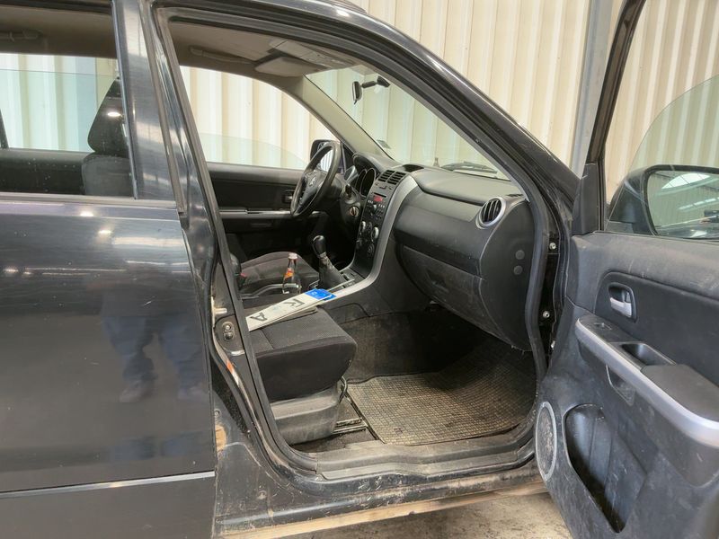Suzuki Grand Vitara 2.0 Comfort 2008 – снимка 17