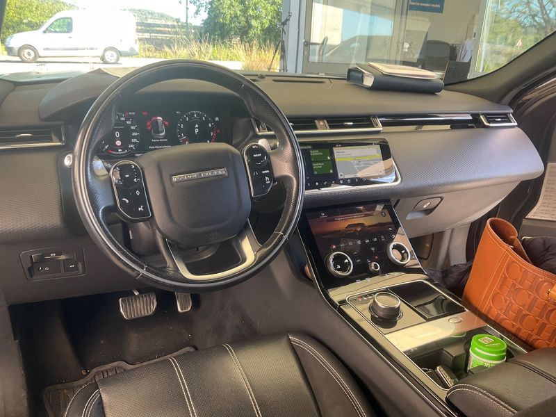 Land Rover Range Rover Velar 2.0 Turbo SE R-Dynamic 2018 – снимка 17