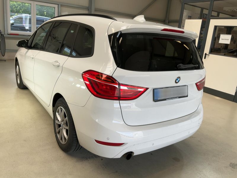 BMW 2er 216i Gran Tourer Advantage 2016 – снимка 6
