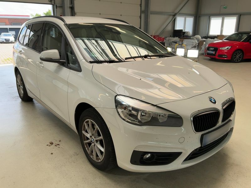 BMW 2er 216i Gran Tourer Advantage 2016 – снимка 12