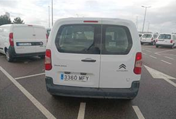 Citroen Berlingo 1.5 Blue-HDi Live Pack Business M 2023 – снимка 4