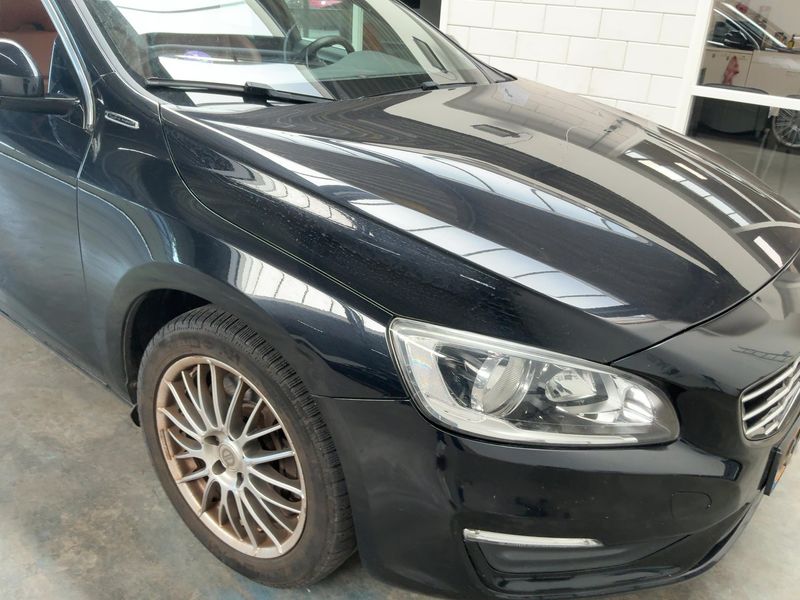 Volvo V60 2.4 D6 Plug-in Hybrid Momentum AWD 2014 – снимка 12