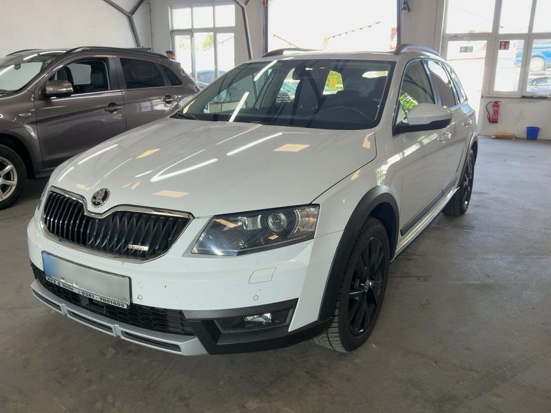 Skoda Octavia 2.0 TDI Scout 4x4 2015 – снимка 1