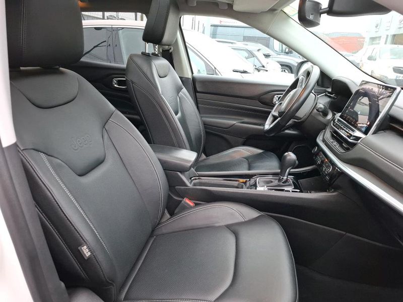 Jeep Compass 1.3 T4 4xe Plug-in Hybrid S 2023 – снимка 9