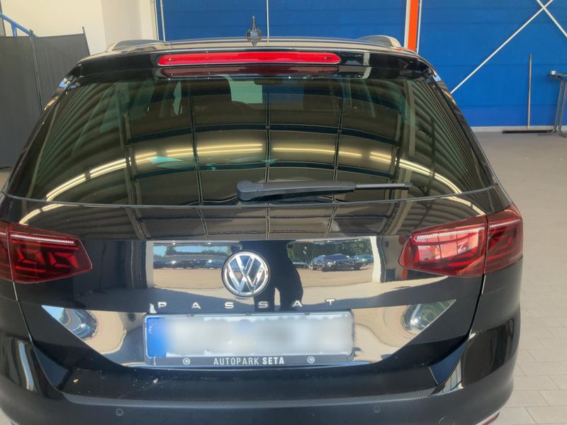 Volkswagen Passat 2.0 TDI Elegance 2019 – снимка 7