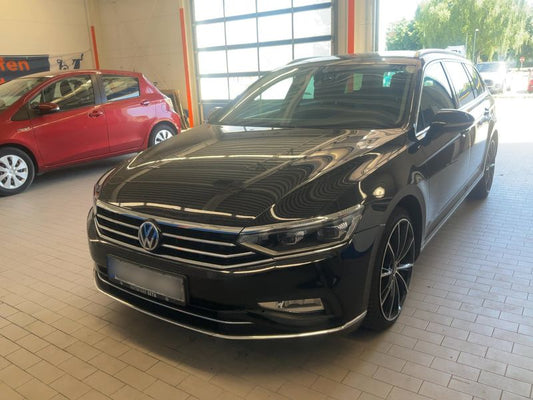 Volkswagen Passat 2.0 TDI Elegance 2019 – снимка 1