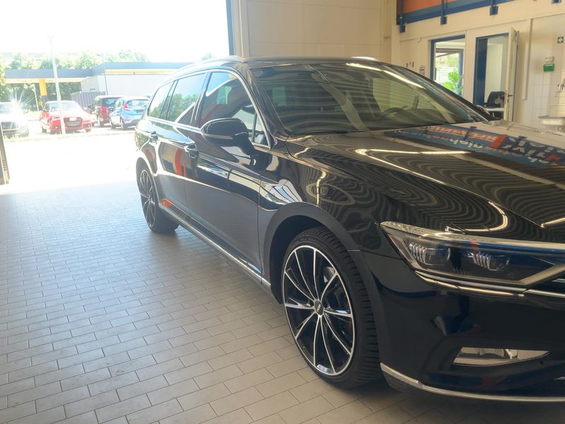 Volkswagen Passat 2.0 TDI Elegance 2019 – снимка 12