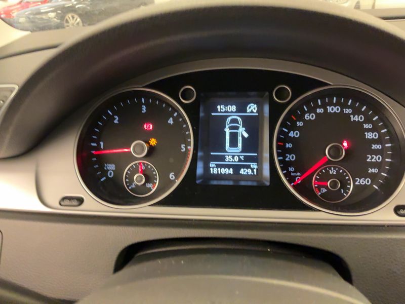 Volkswagen Passat 2.0 TDI Trendline BlueMotion Tech 2012 – снимка 13