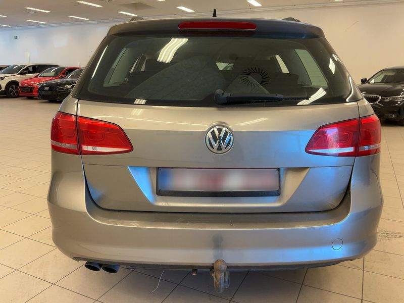 Volkswagen Passat 2.0 TDI Trendline BlueMotion Tech 2012 – снимка 5