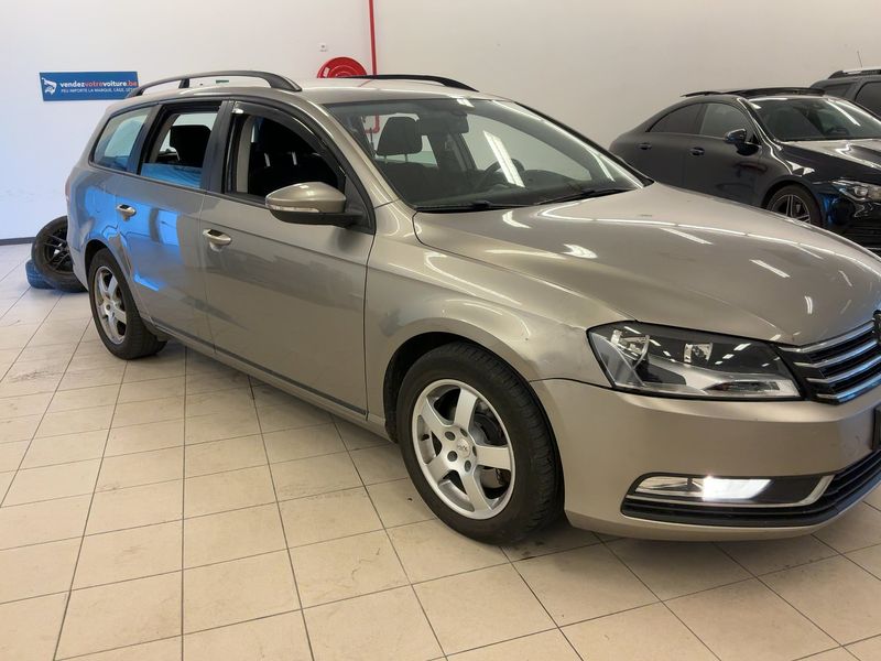 Volkswagen Passat 2.0 TDI Trendline BlueMotion Tech 2012 – снимка 8