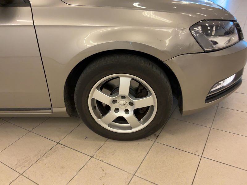 Volkswagen Passat 2.0 TDI Trendline BlueMotion Tech 2012 – снимка 20
