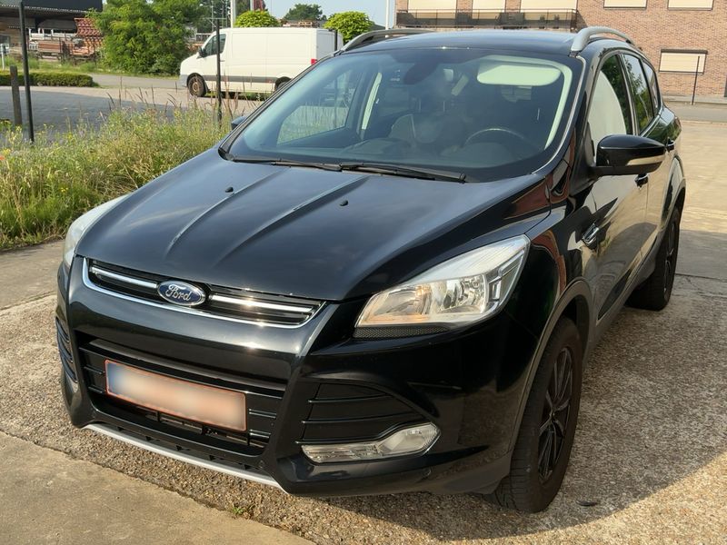Ford Kuga 2.0 TDCi Titanium 2015 – снимка 1
