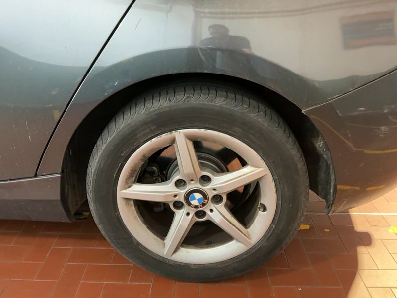 BMW 1er 118i Advantage 2015 – снимка 5