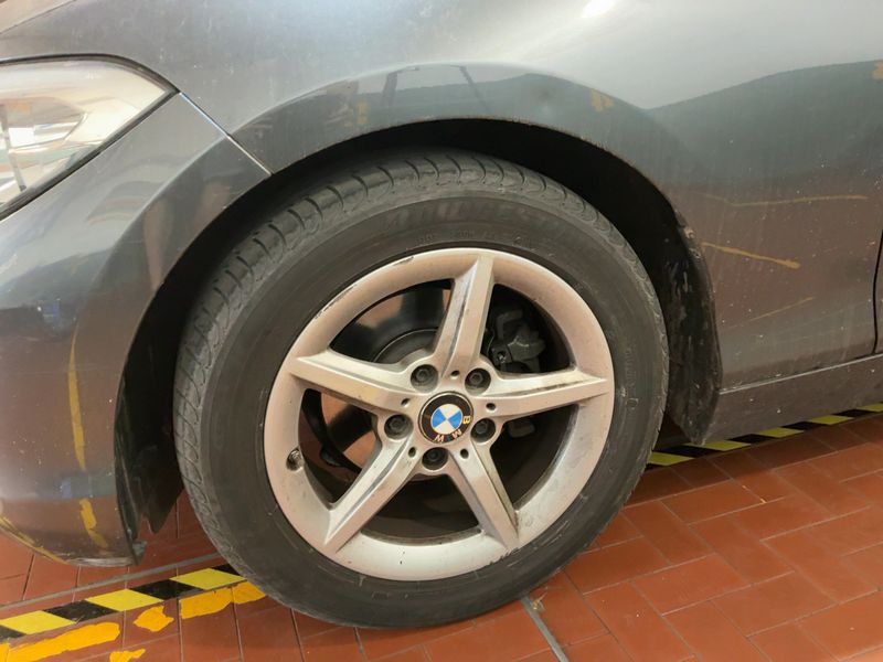 BMW 1er 118i Advantage 2015 – снимка 3