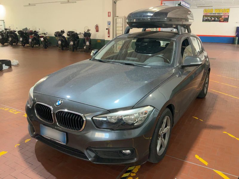 BMW 1er 118i Advantage 2015 – снимка 1