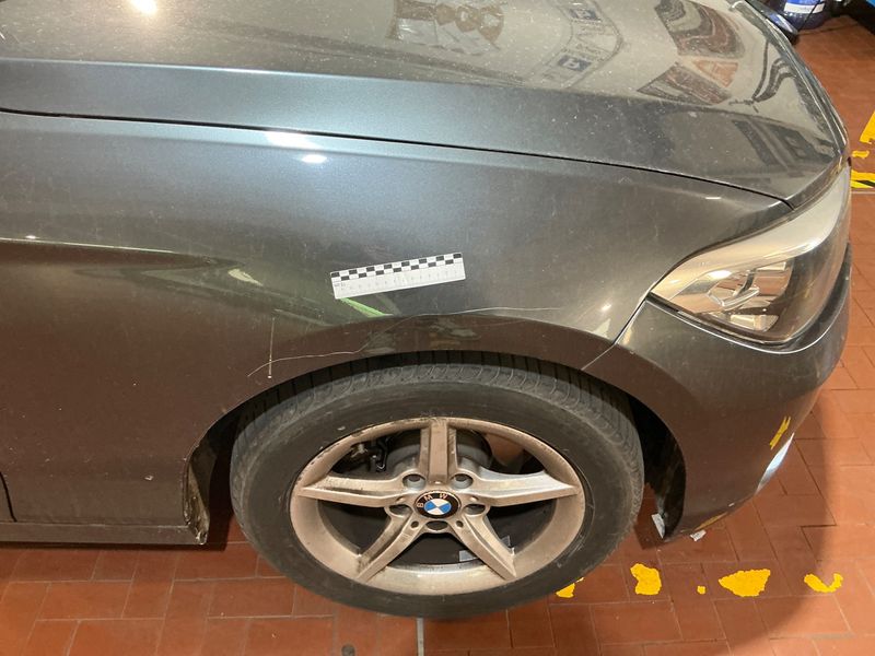 BMW 1er 118i Advantage 2015 – снимка 22