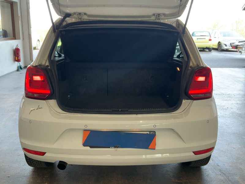 Volkswagen Polo 1.2 TSI Lounge BlueMotion Tech 2016 – снимка 15