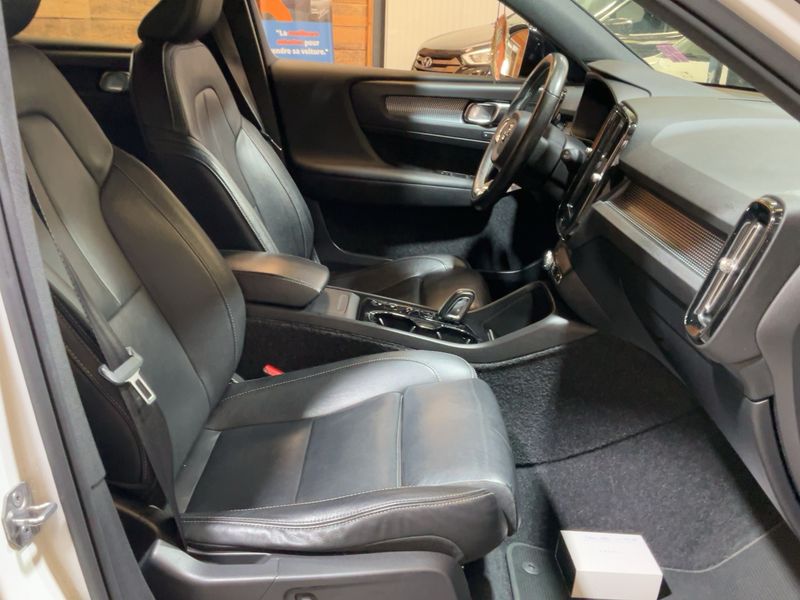 Volvo XC40 2.0 D3 2WD 2018 – снимка 16
