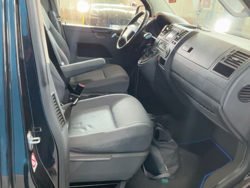 Volkswagen T5 Caravelle 2.5 TDI 2005 – снимка 16