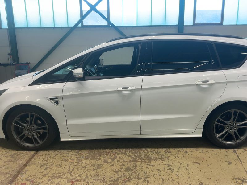 Ford S-Max 2.0 TDCi EcoBlue Bi-Turbo ST-Line 2018 – снимка 4