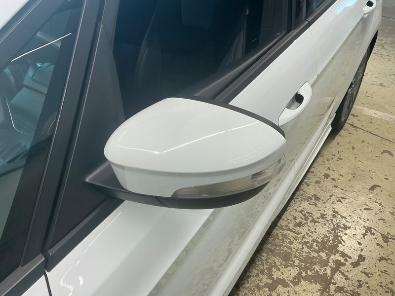 Ford S-Max 2.0 TDCi EcoBlue Bi-Turbo ST-Line 2018 – снимка 24