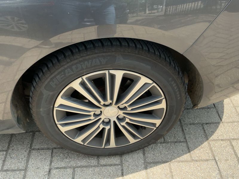 Peugeot 308 1.5 Blue-HDi Allure 2021 – снимка 5