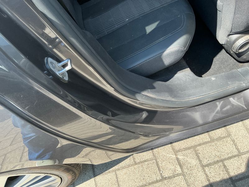 Peugeot 308 1.5 Blue-HDi Allure 2021 – снимка 24