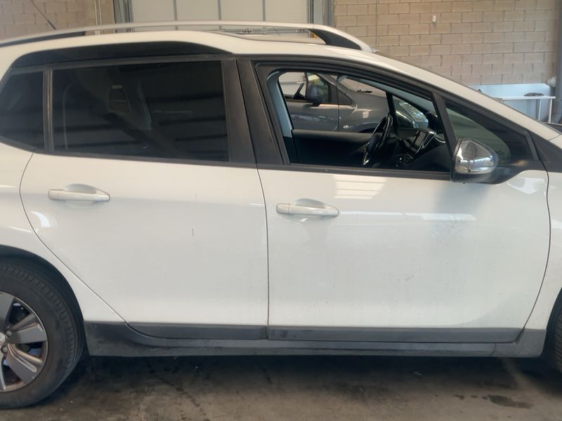 Peugeot 2008 1.6 Blue-HDi Style 2017 – снимка 7