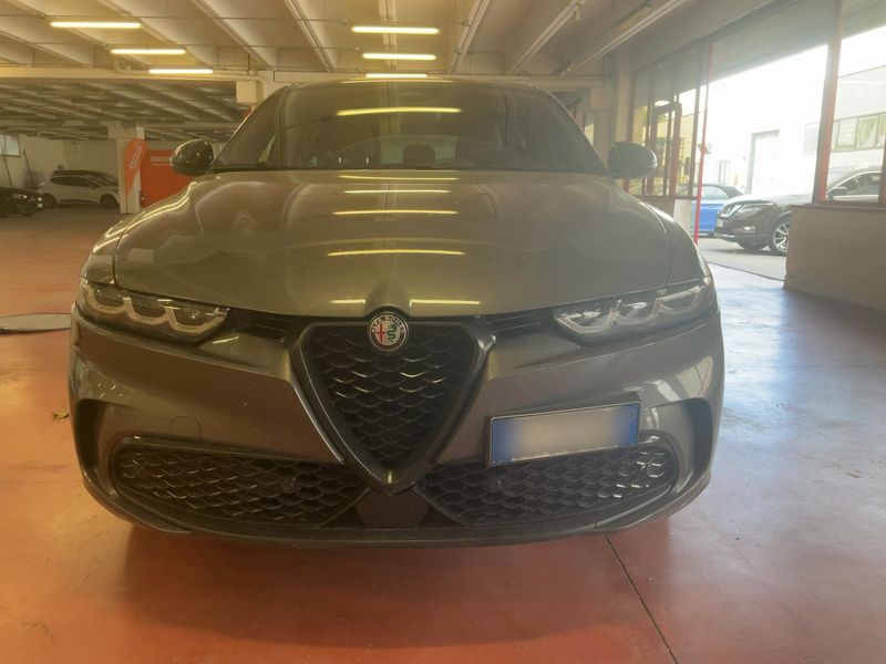 Alfa Romeo Tonale 1.5 VGT Edizione Speciale 2023 – снимка 14