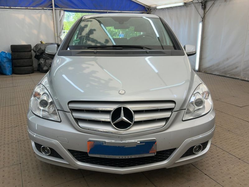 Mercedes-Benz B-Klasse B 200 2009 – снимка 14