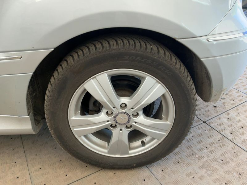 Mercedes-Benz B-Klasse B 200 2009 – снимка 5