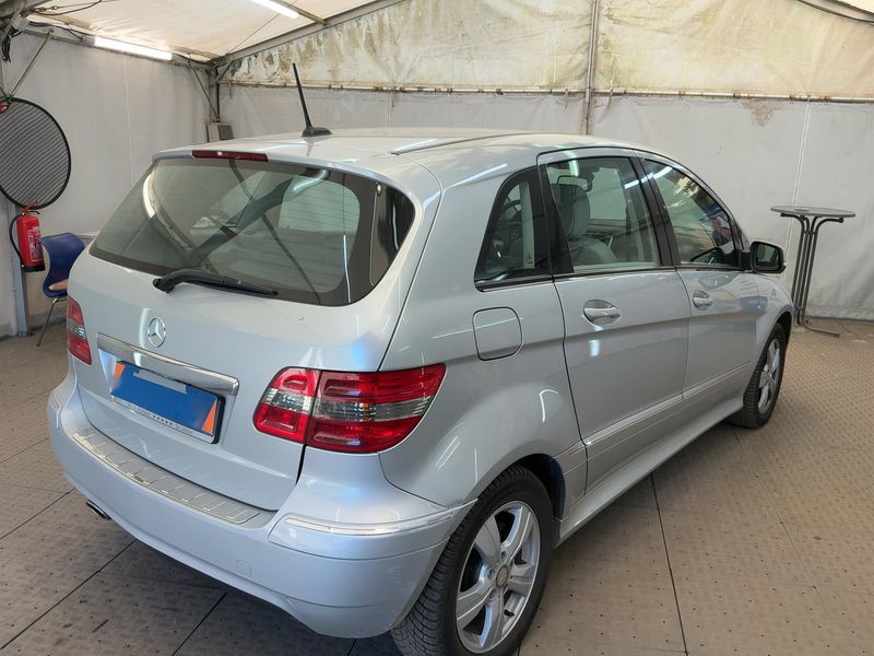 Mercedes-Benz B-Klasse B 200 2009 – снимка 8