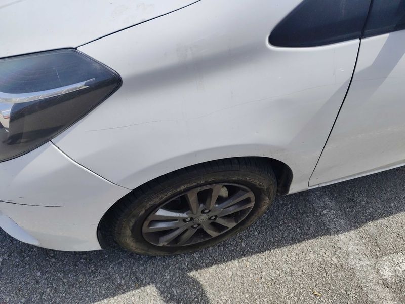 Toyota Yaris 1.33 Dual VVT-i Active 2015 – снимка 22