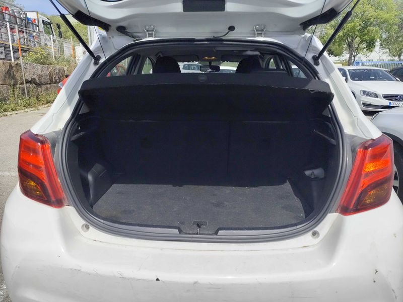 Toyota Yaris 1.33 Dual VVT-i Active 2015 – снимка 9