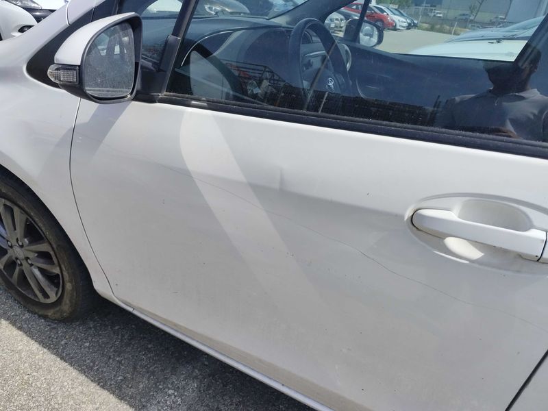 Toyota Yaris 1.33 Dual VVT-i Active 2015 – снимка 21