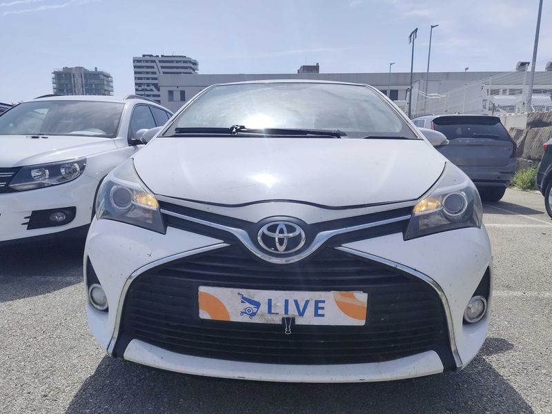 Toyota Yaris 1.33 Dual VVT-i Active 2015 – снимка 7