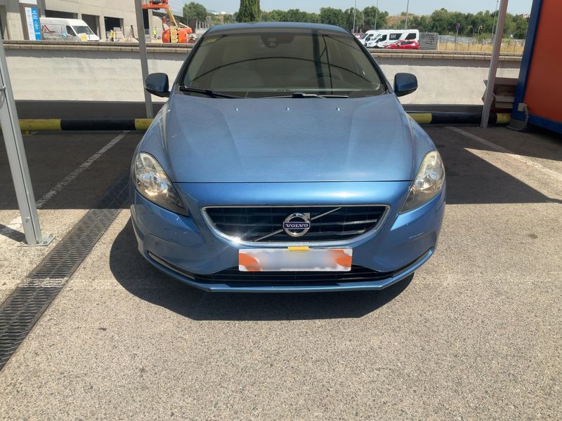 Volvo V40 1.6 D2 Momentum 2015 – снимка 14