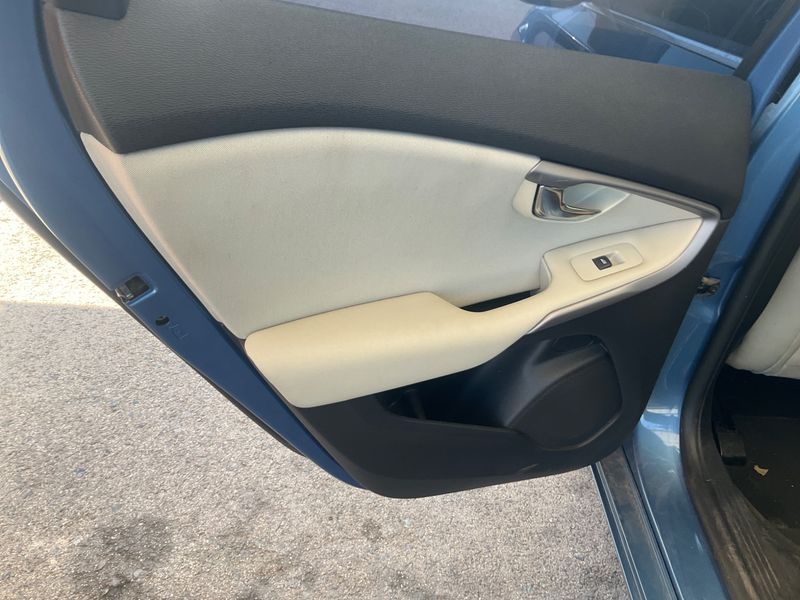 Volvo V40 1.6 D2 Momentum 2015 – снимка 34