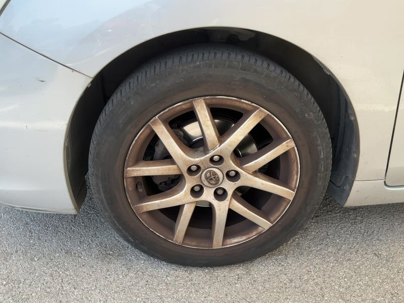 Toyota Verso 2.0 D-4D Executive 2009 – снимка 3