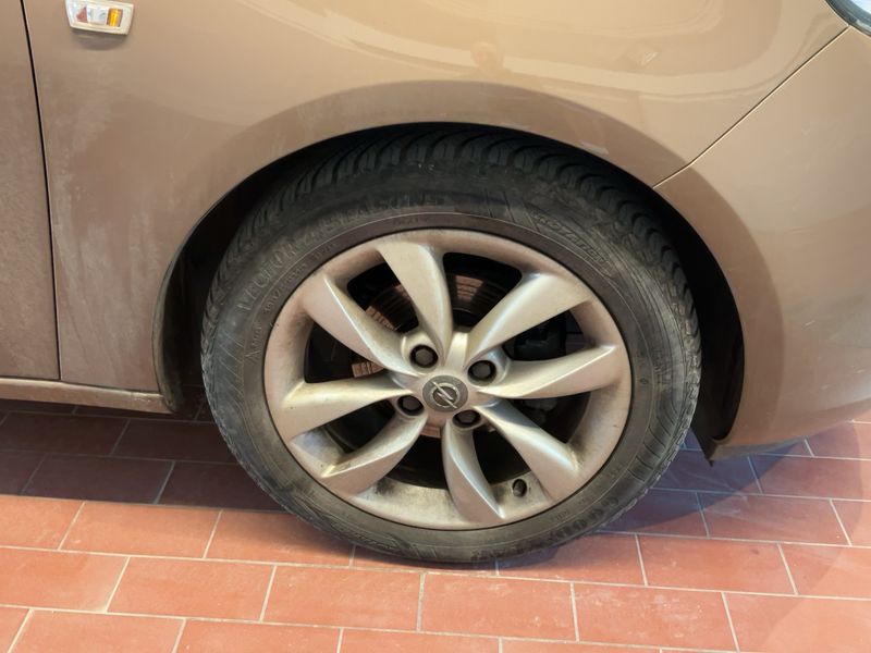 Opel Adam 1.4 Jam 2016 – снимка 11