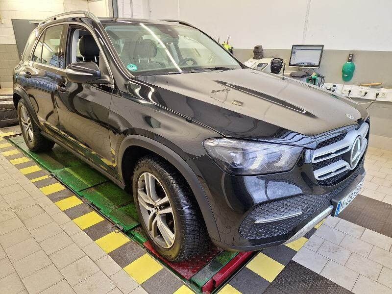 Mercedes-Benz GLE-Klasse GLE 350de 4Matic 2022 – снимка 2